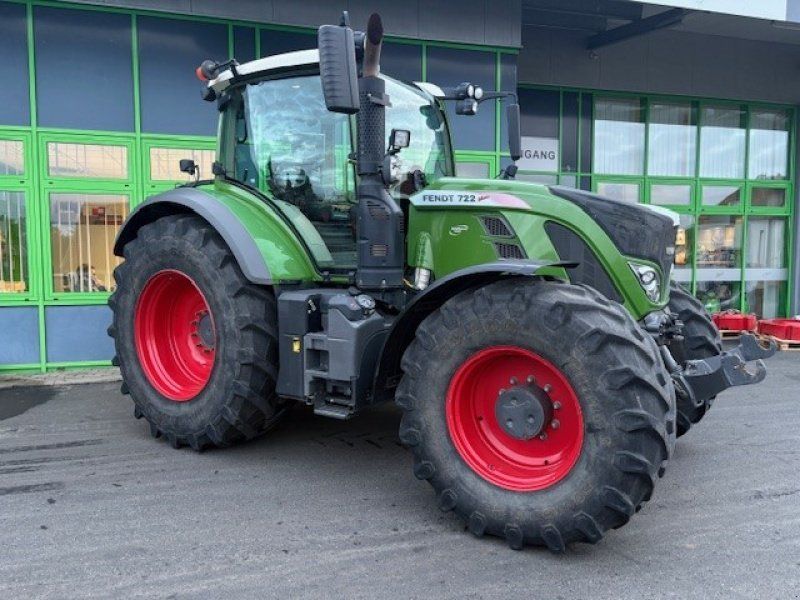 Fendt 722 Vario S4 Profi Plus