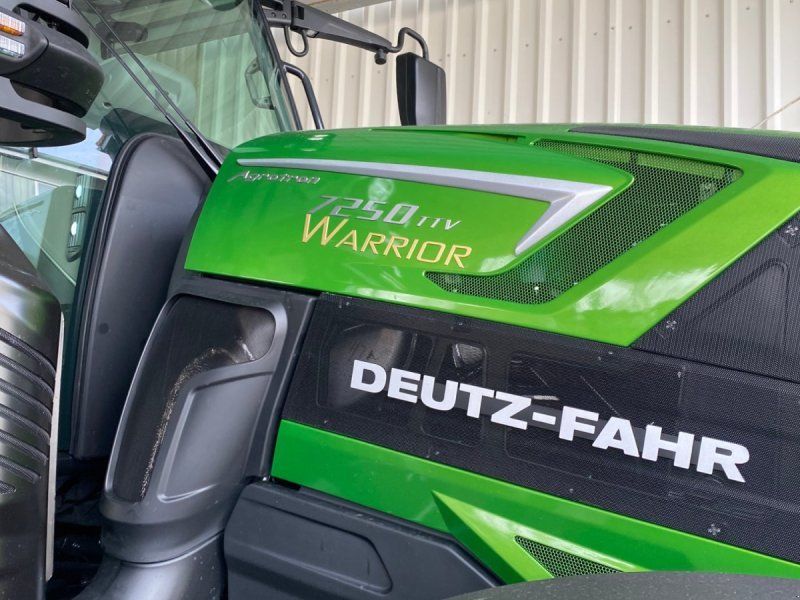 Deutz-Fahr Agrotron 7250 TTV Warrior, jung gebraucht, 