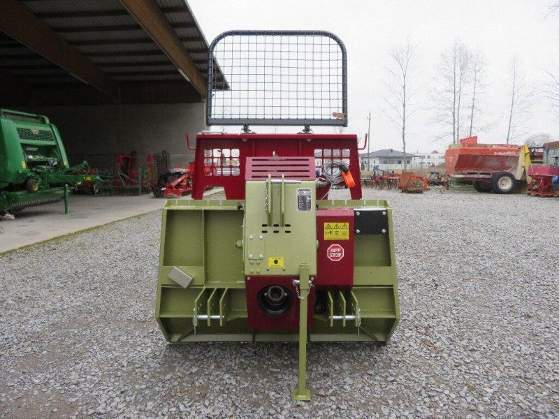 Holzknecht HS 550