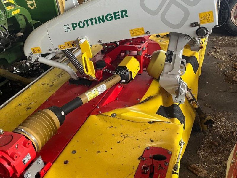 Pöttinger NovaCat 301 Alpa Motion Master