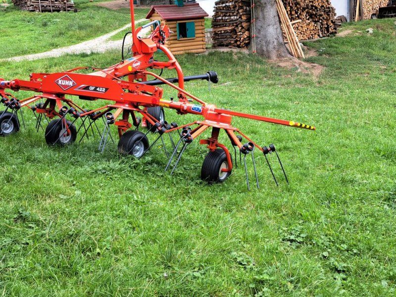 Kuhn GF 422