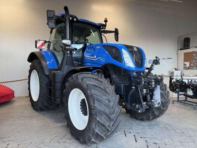 New Holland T7.245 PLM Auto Command