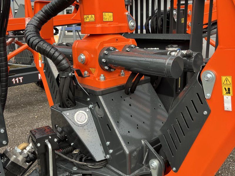 MTM 13T Rückewagen mit 7,3m Kran