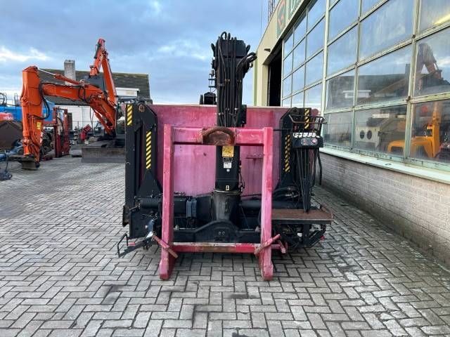 Haakarmsystem met kraan Hiab 102
