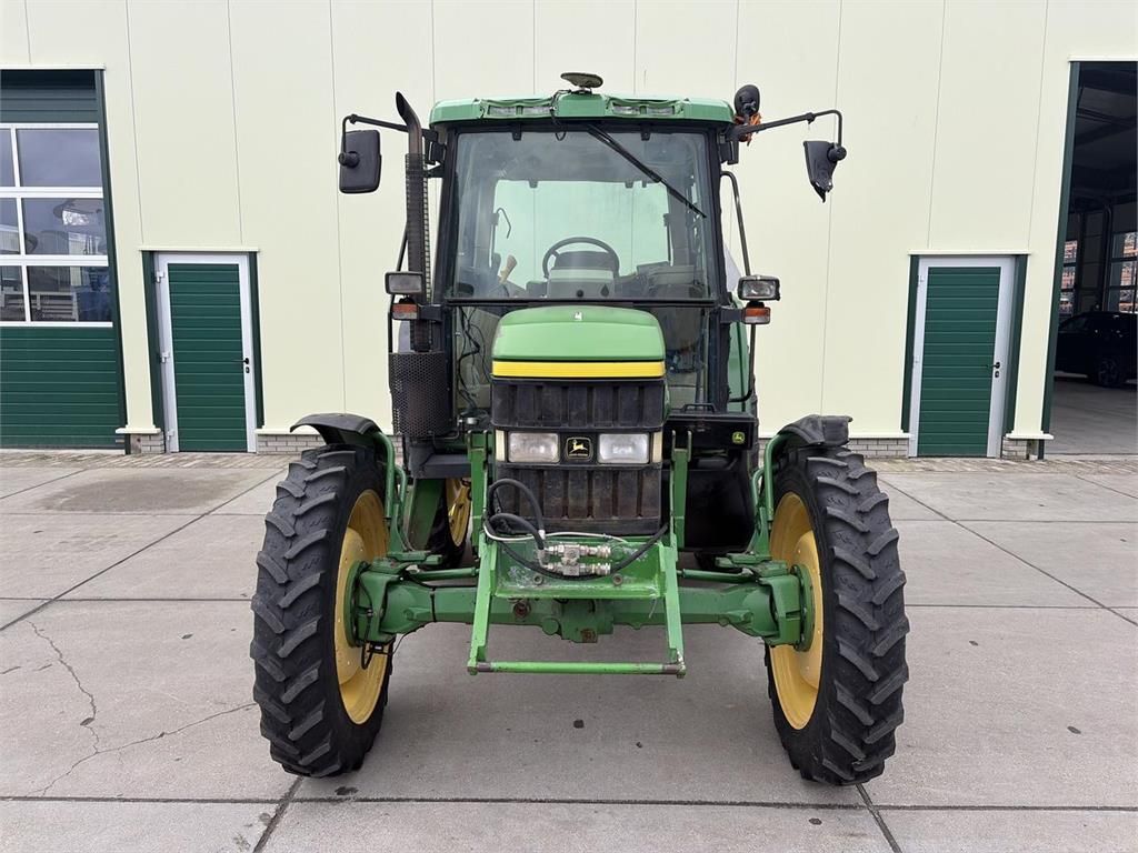 John Deere 6110 PowerQuad