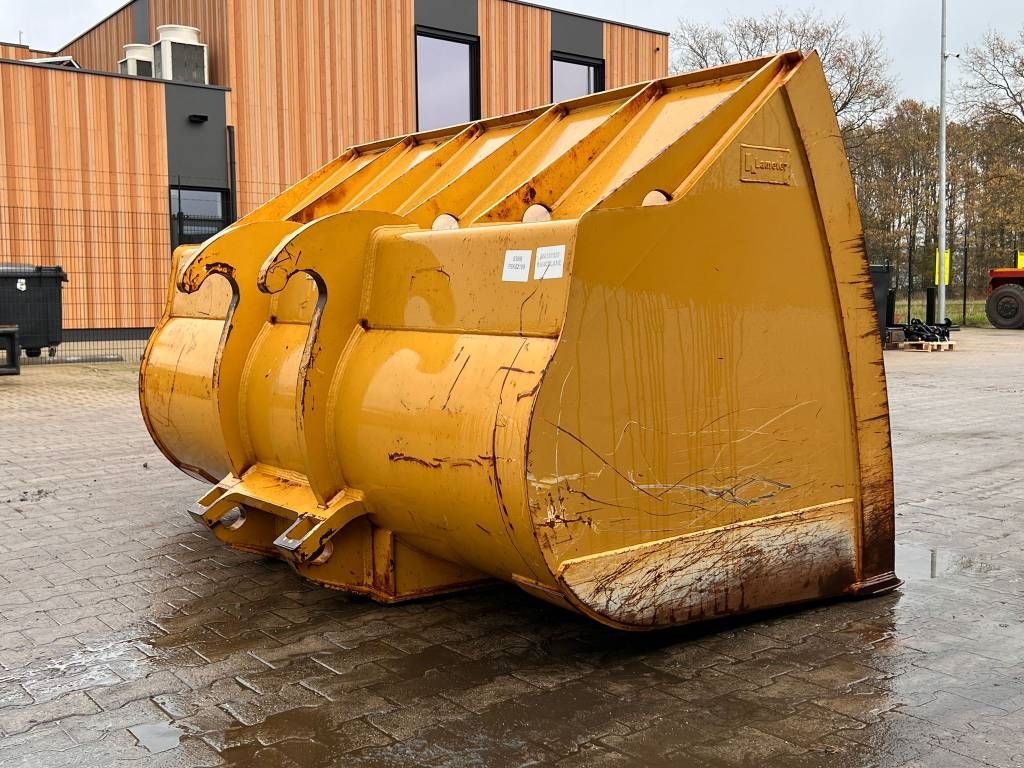 CAT 938 K-M Fusion GP bucket