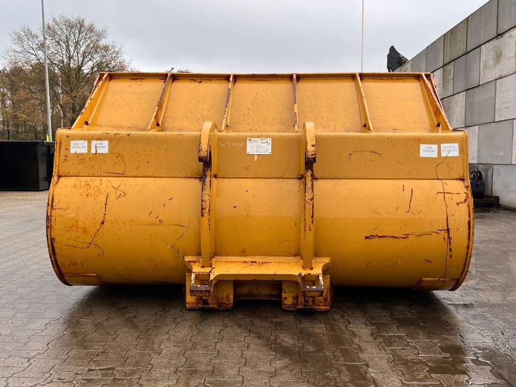 CAT 938 K-M Fusion GP bucket