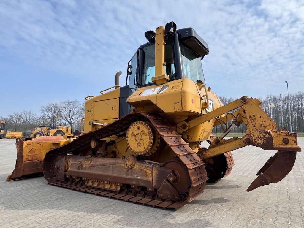CAT D6N XL