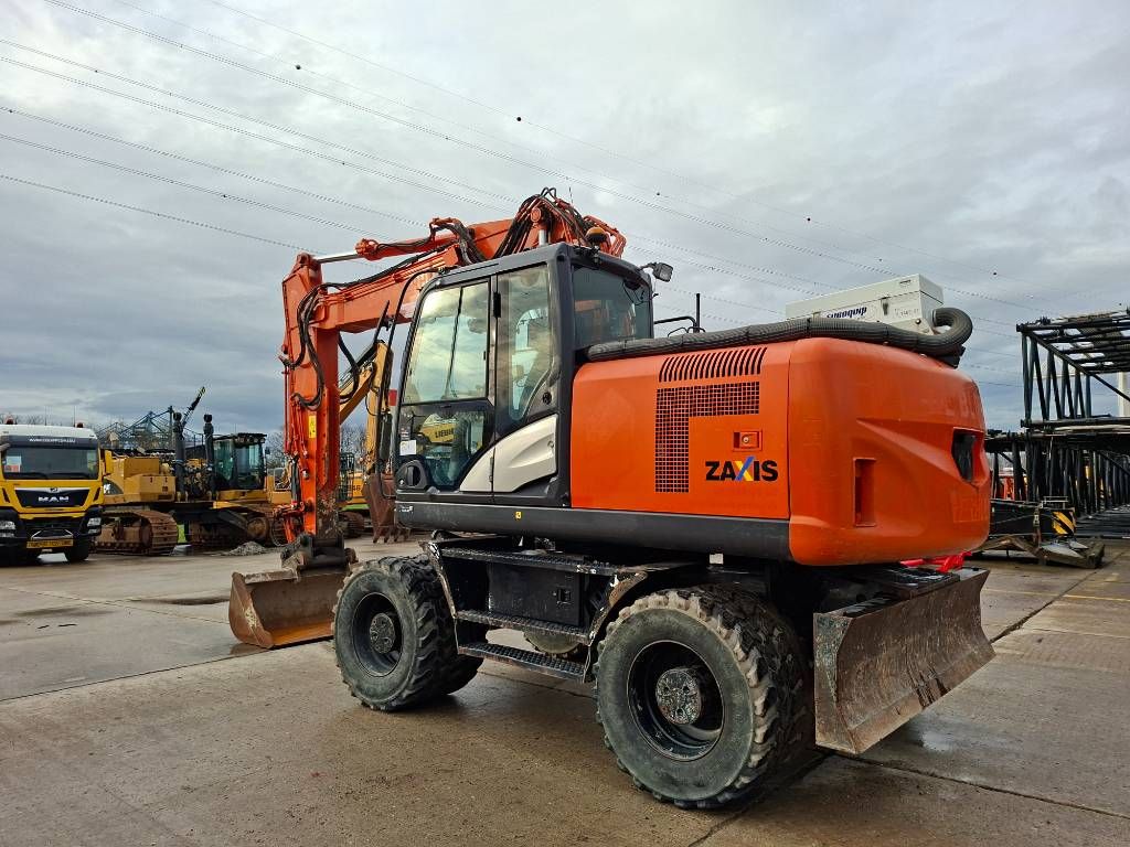Hitachi ZX 170 W-5 B
