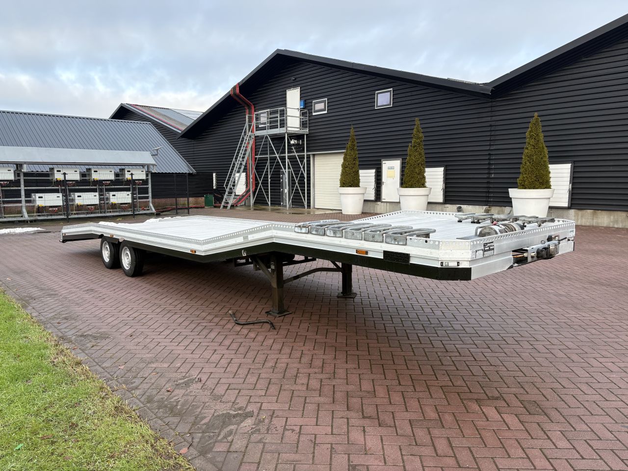 Be oplegger ambulance auto transporter 5.5 TON VELDHUIZEN