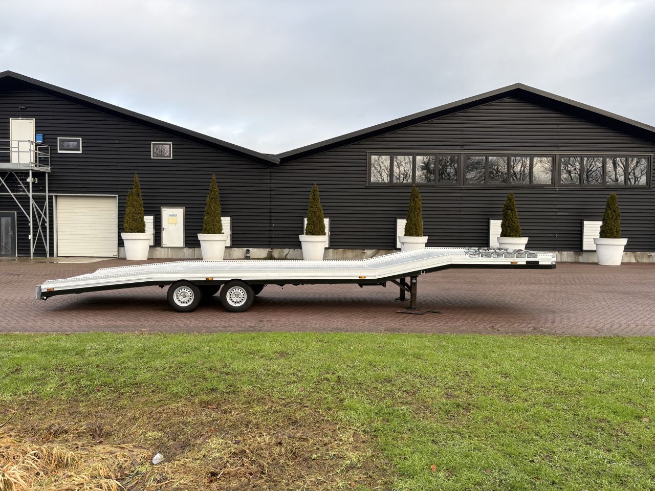 Be oplegger ambulance auto transporter 5.5 TON VELDHUIZEN