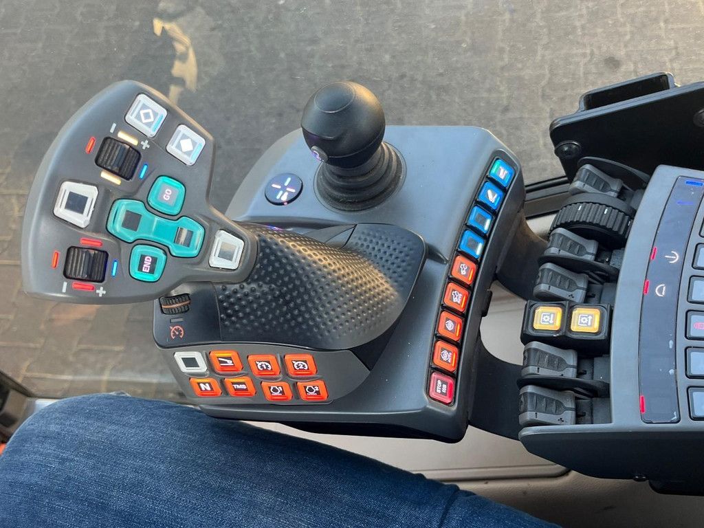 FENDT 211 V Vario Gen3 WG4243