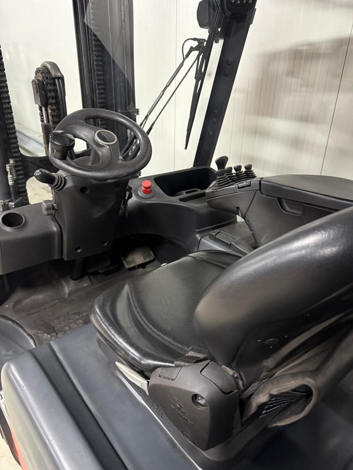 Linde E25-02 BJ 2019 hh 5630 1359 uur ACCU van 2021.