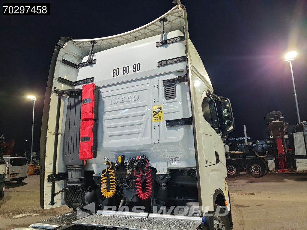 Iveco S-Way 460 4X2 Retarder Standairco Mega 2xTanks Navi ACC Euro 6