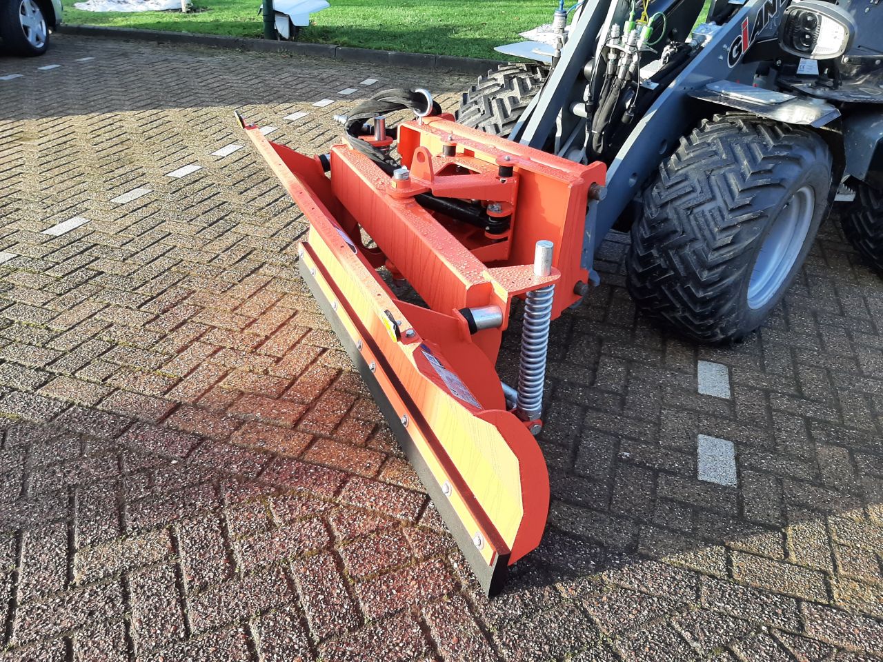 Boxer sneeuwschuif SS 1600 voor GiANT / Eurotrac knikladers