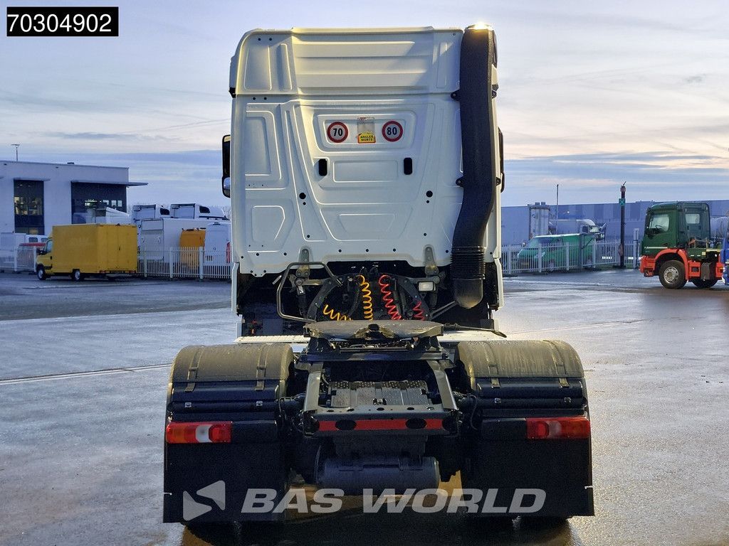 Mercedes Actros 1845 4X2 StreamSpace PTO ADR