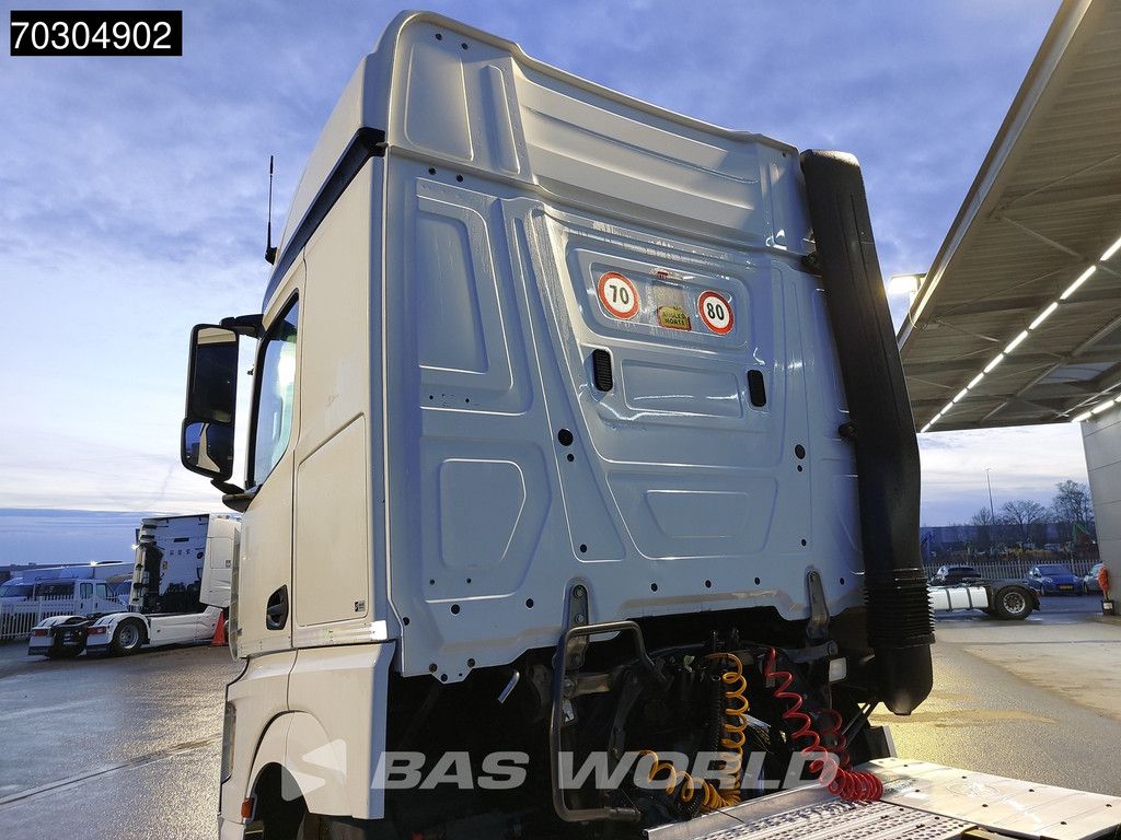 Mercedes Actros 1845 4X2 StreamSpace PTO ADR