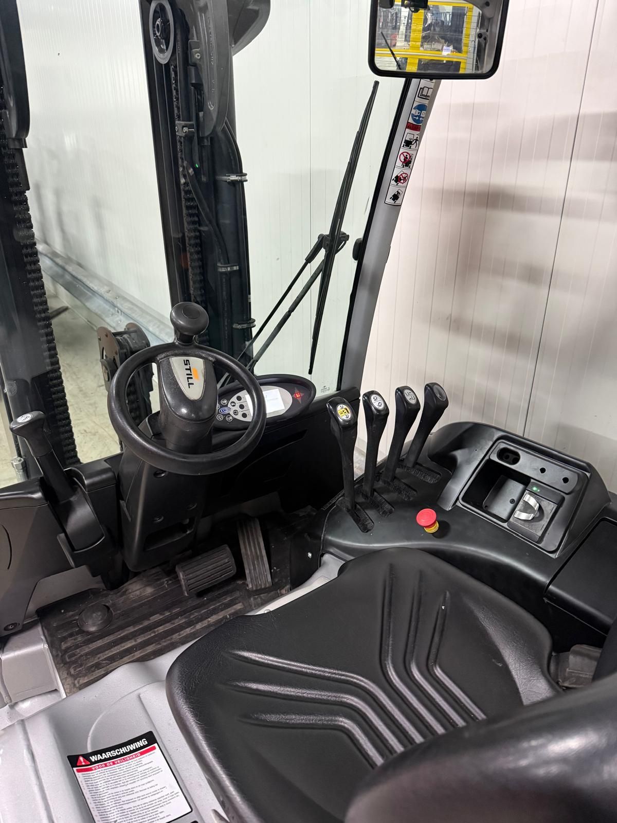 Still RX60-25 2360 uur bouwjaar 2016.