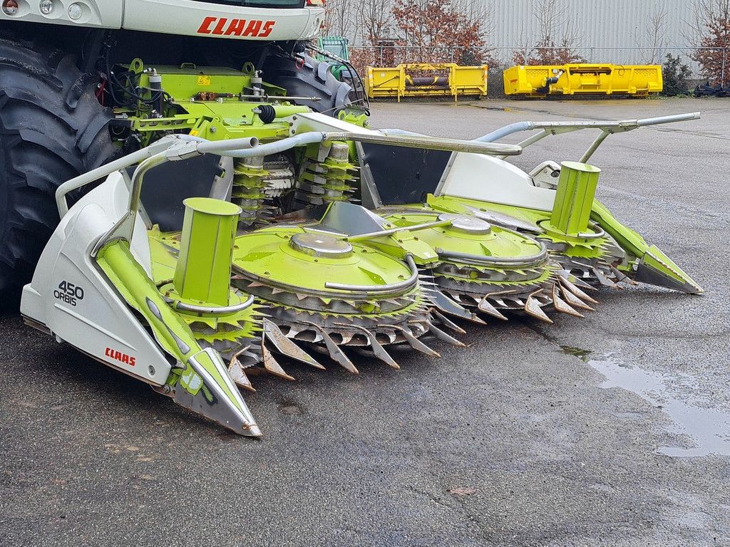 Claas Orbis 450 rotary corn header