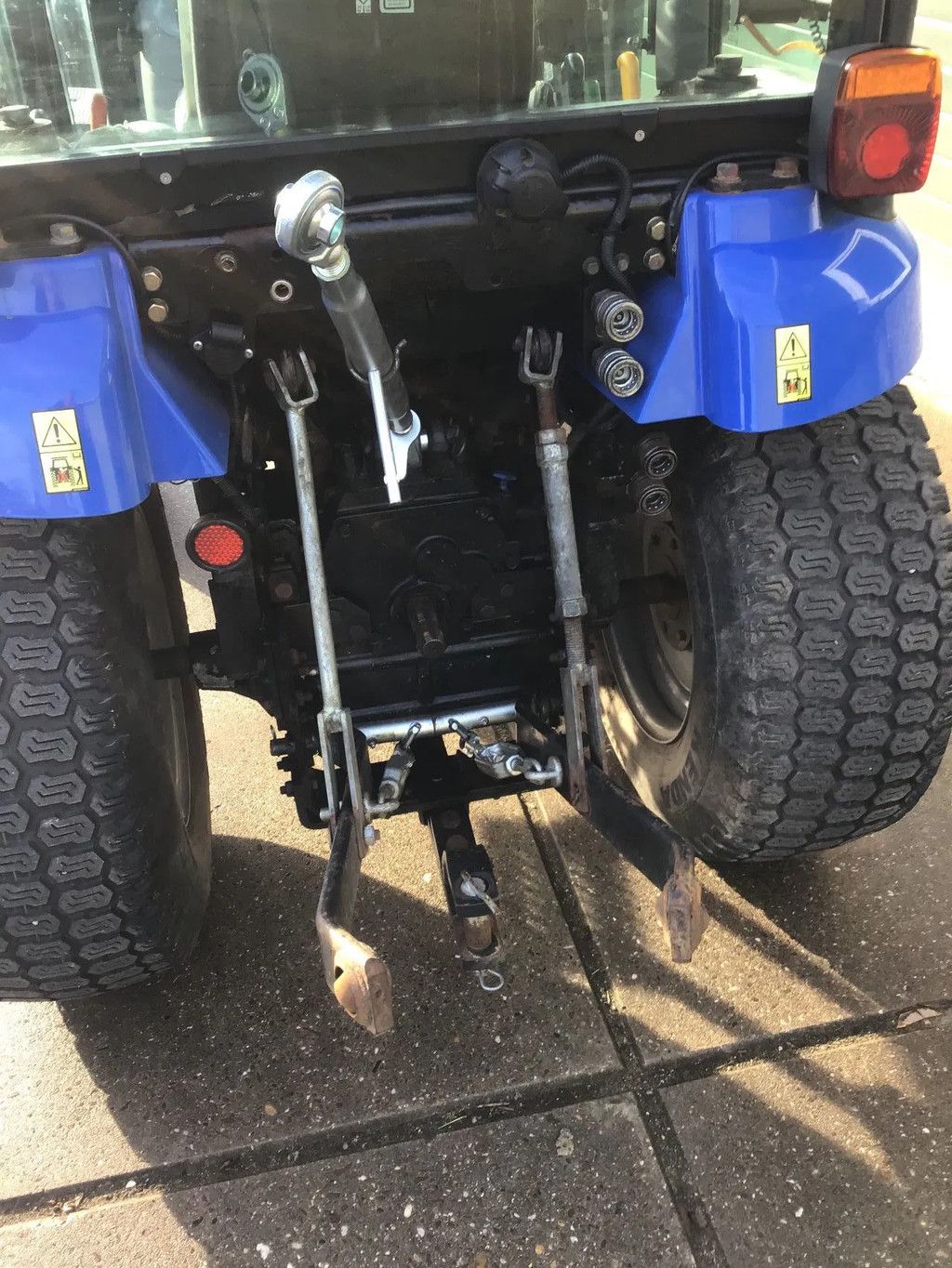 New Holland Mini trekker New Holland Boomer 25 hst