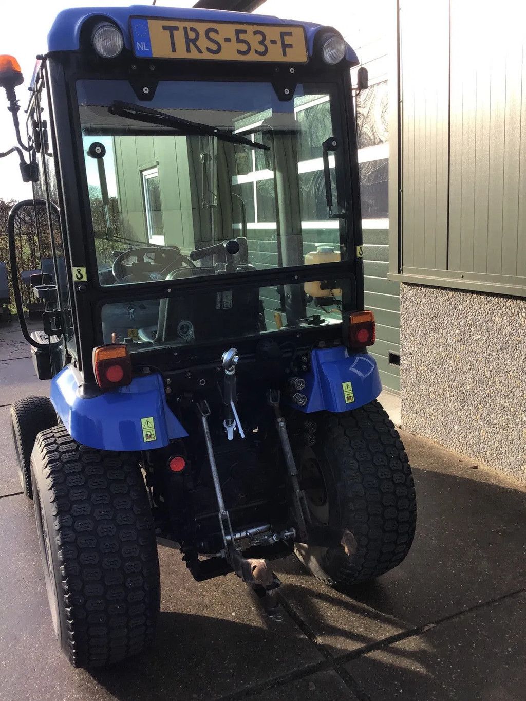 New Holland Mini trekker New Holland Boomer 25 hst