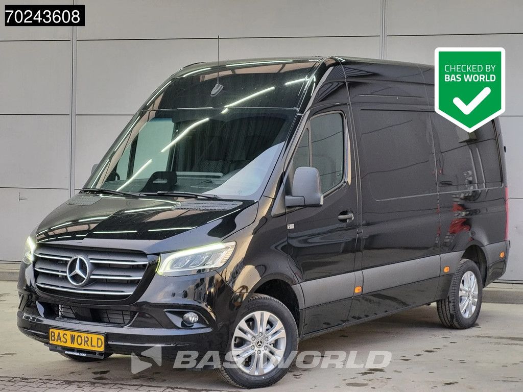 Mercedes Sprinter 319 CDI Automaat New model! L2H2 ACC MBUX LED Navi Camera 190 PK L2H2 10m3 Klima