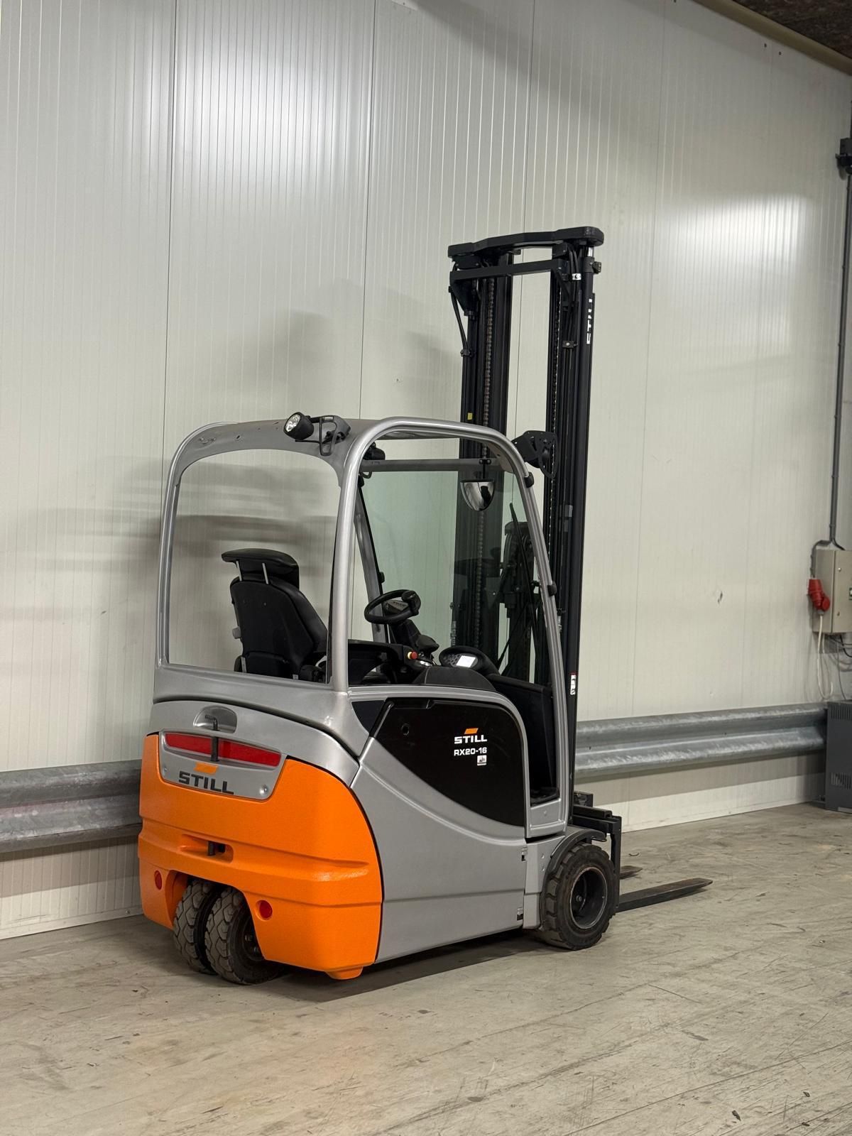 Still RX 20-16 hh7100 mm 3099 uur