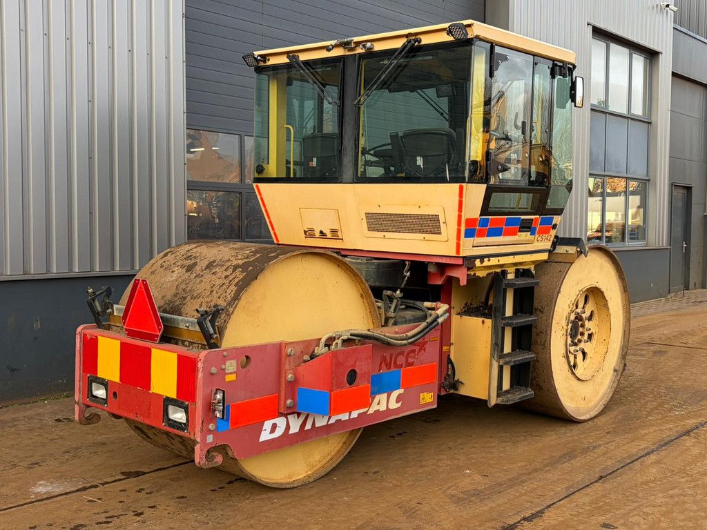 Dynapac CS142