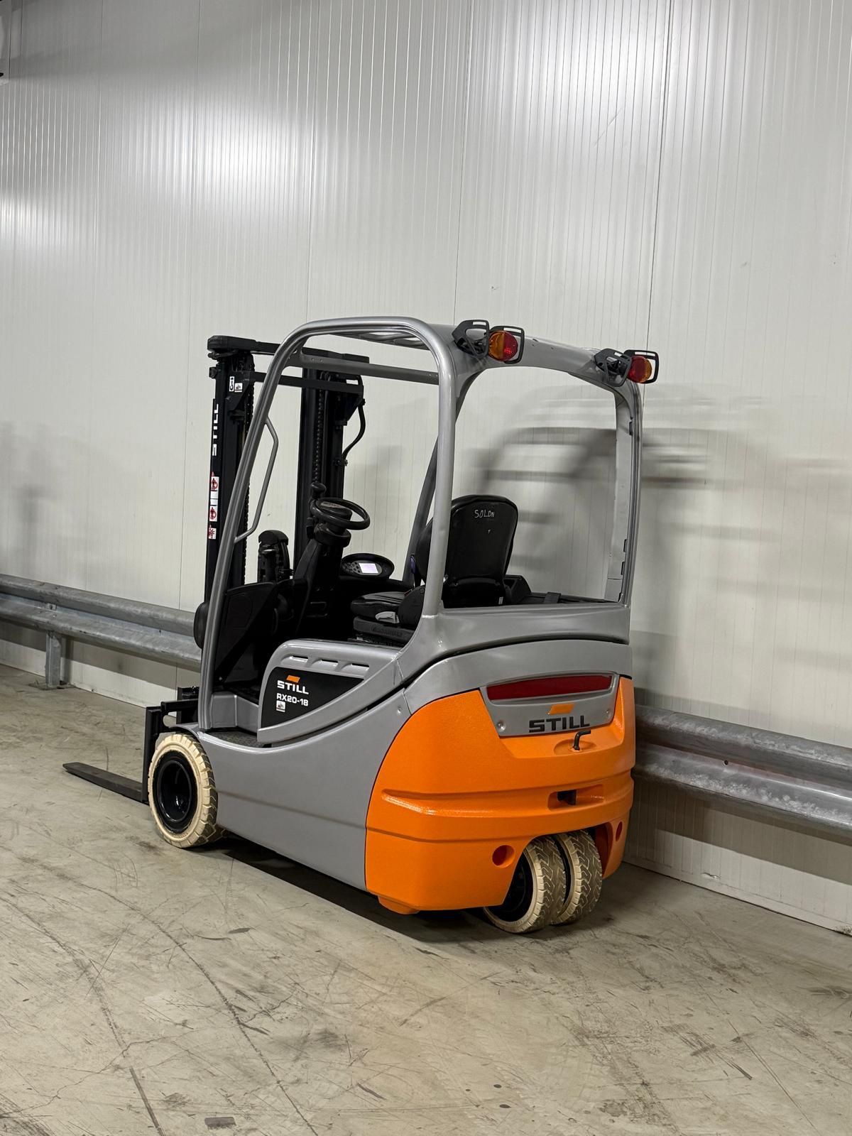 Still RX 20-18 bj 2016 triplo 4560mm 5400 uur.