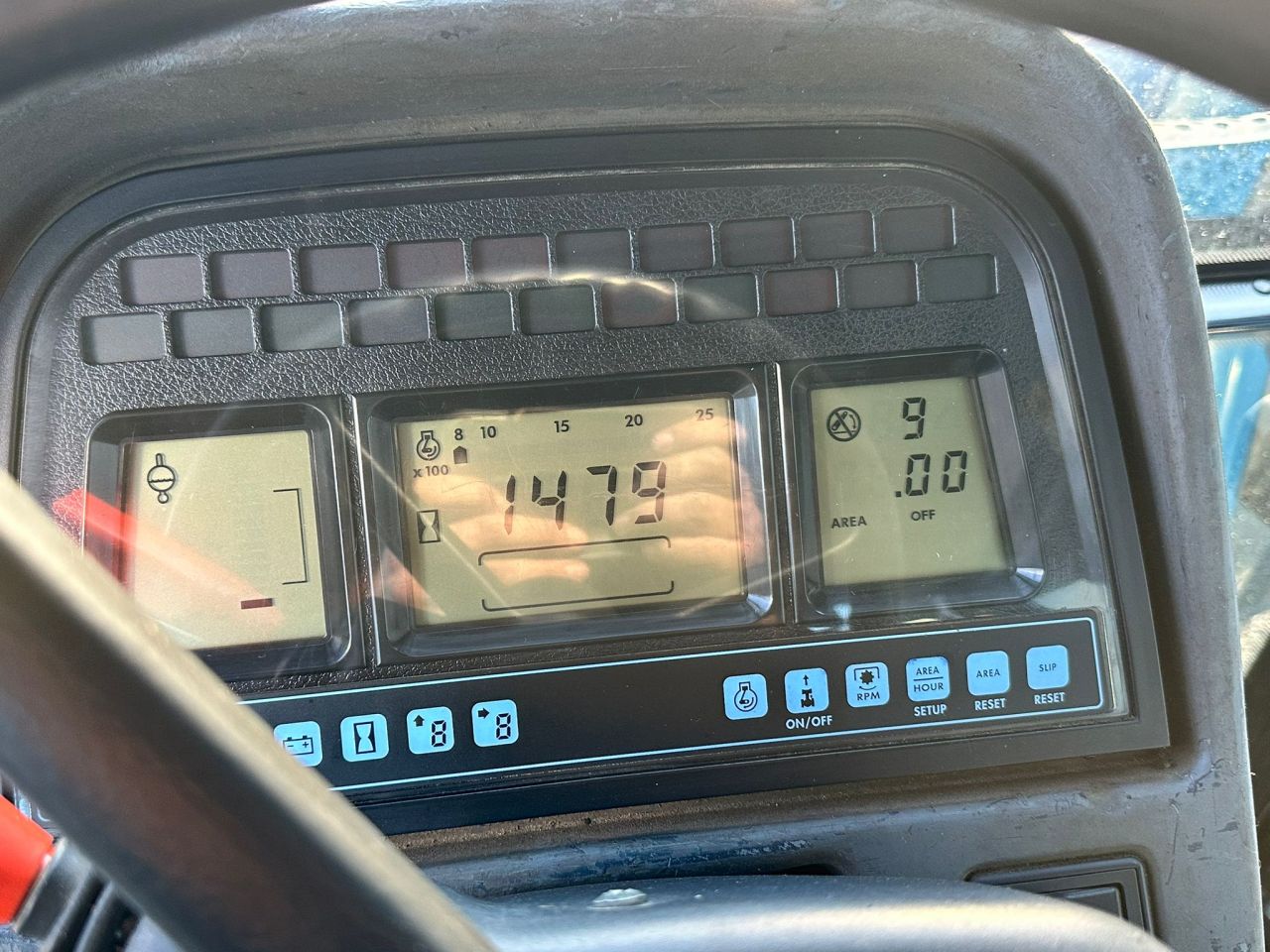 TE KOOP: zeer nette NEW HOLLAND 8360