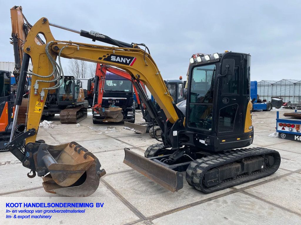 Sany SY 50u 820 hours! 3 Buckets