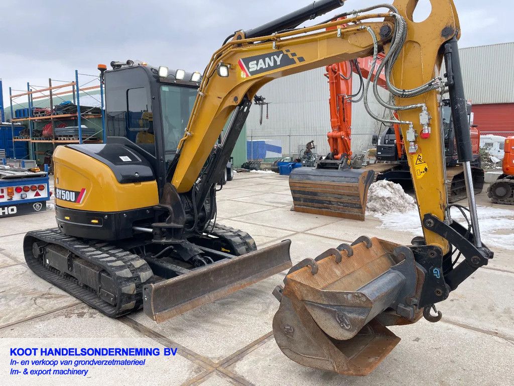 Sany SY 50u 820 hours! 3 Buckets