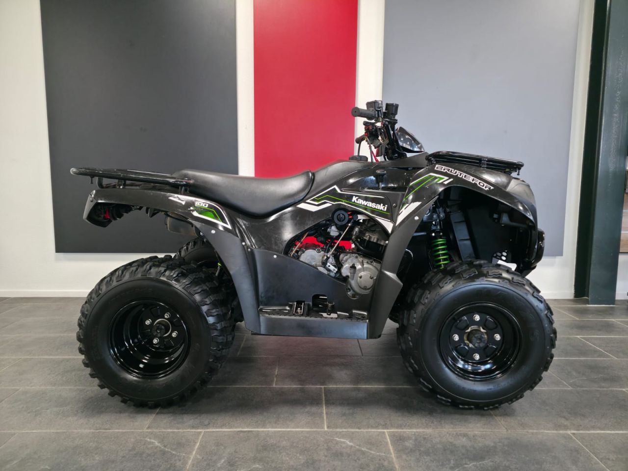 Kawasaki KVF300 (2015) - 1.968 km - zonder kenteken