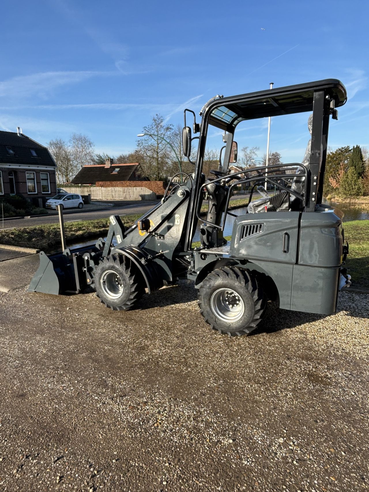 Cmh shovel loader elektrisch