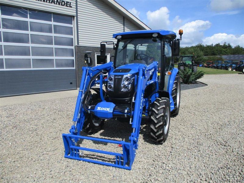 Solis 50 Fabriksny  med 2 års garanti, lukket kabine med klima