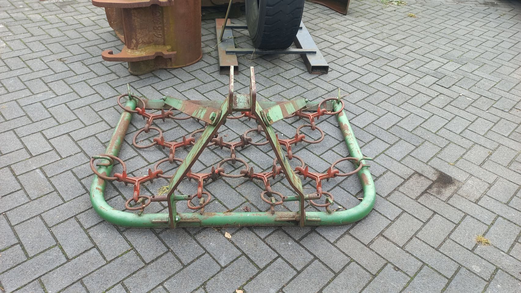 Weidesleep minitractor