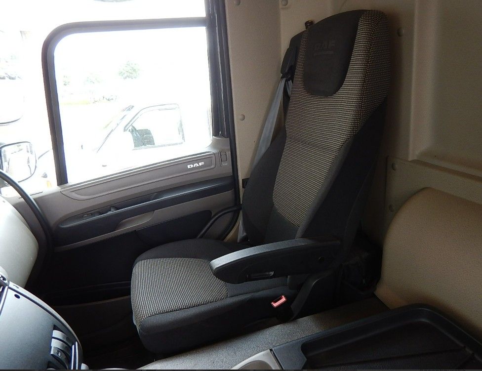 DAF CF 4x2 SLECHTS 70.000km Nieuwstaat!