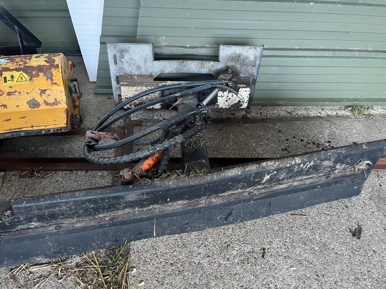 Bobcat 463 met aanbouwdelen