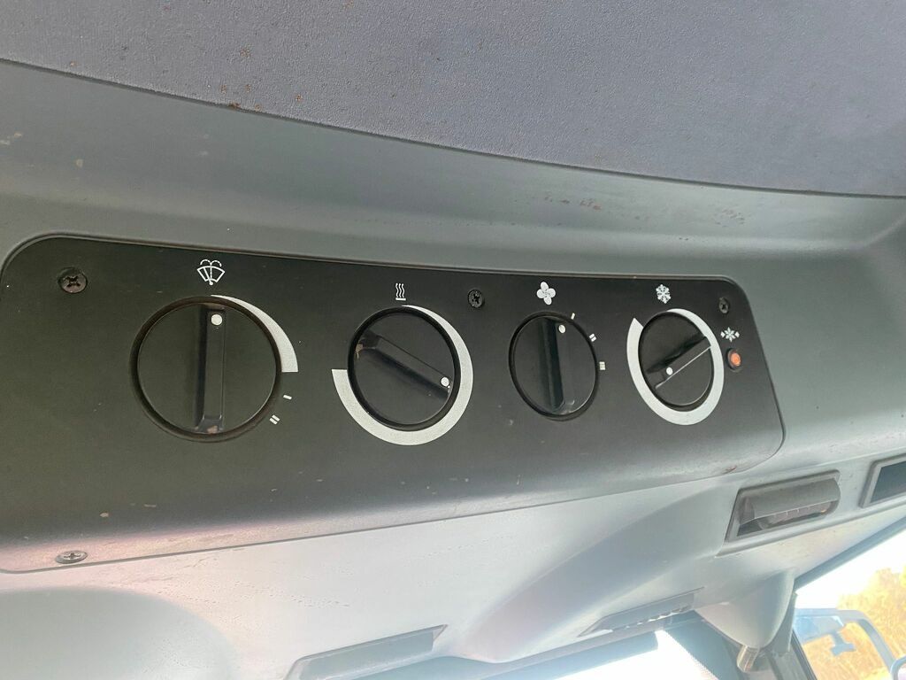 Case-International mx135