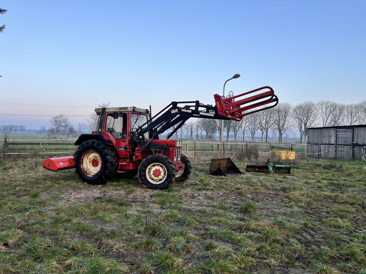 Case International 845XL