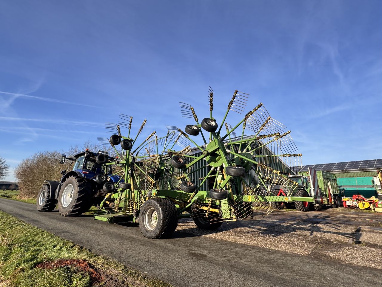 Krone Swadro 1400 Plus 4 rotorhark zwadhark