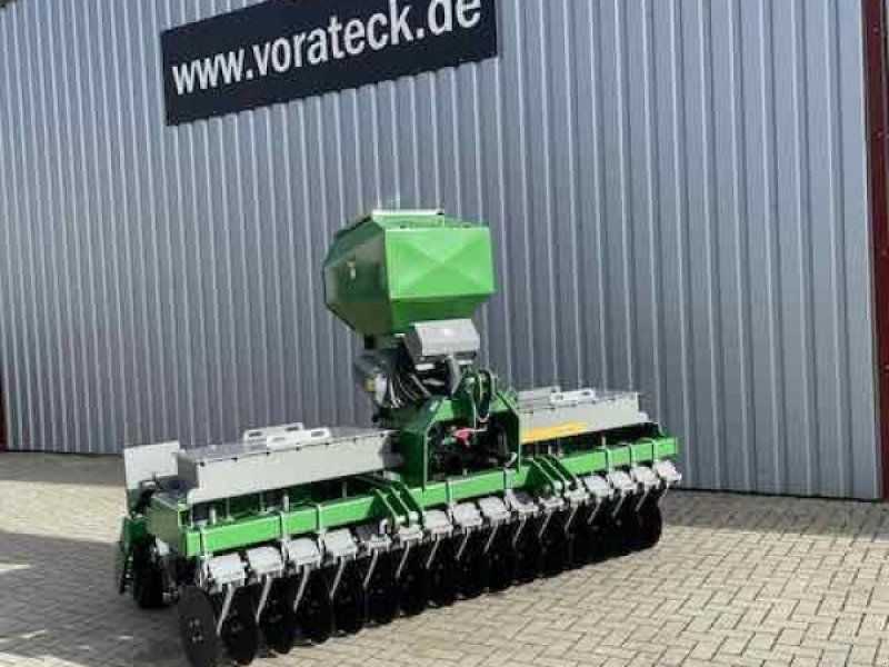 Voratek Schlitzdrillmaschine 3m mit GPS
