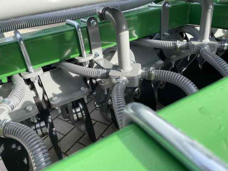 Voratek Schlitzdrillmaschine 3m mit GPS