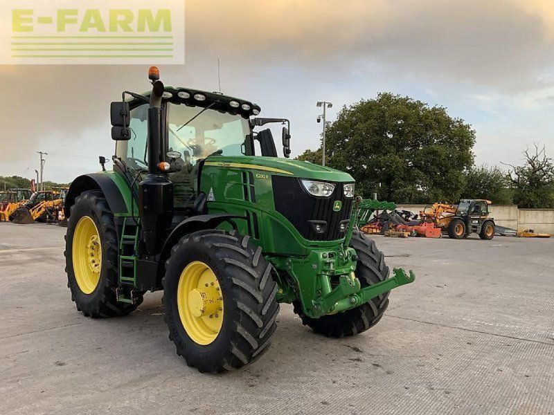John Deere 6230r  (st24280)