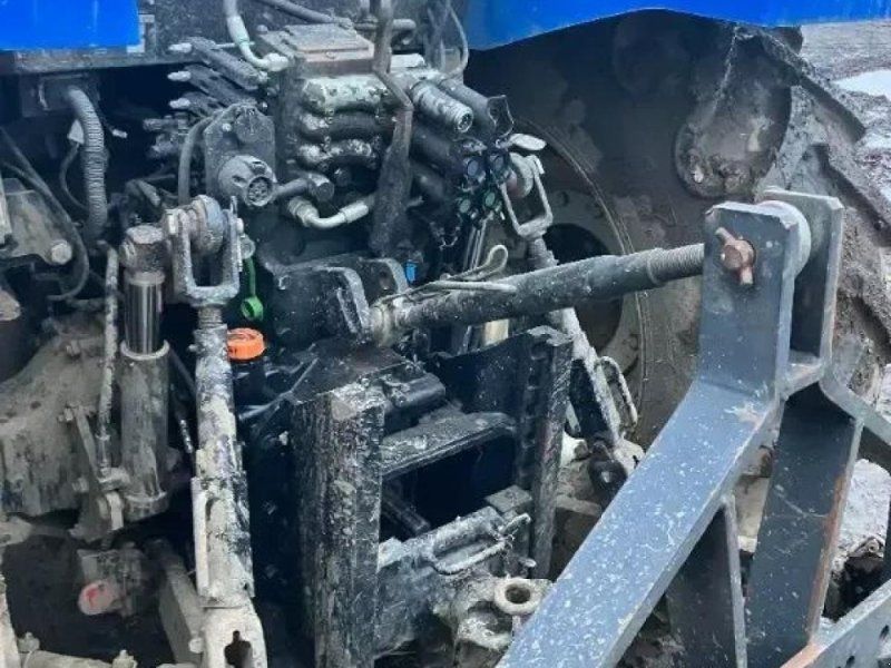 New Holland t5,95