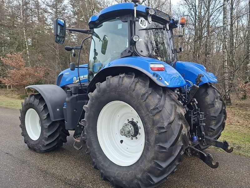New Holland T7.220 AC