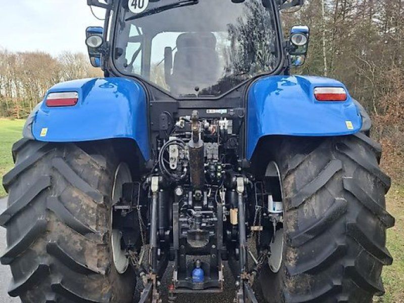 New Holland T7.220 AC