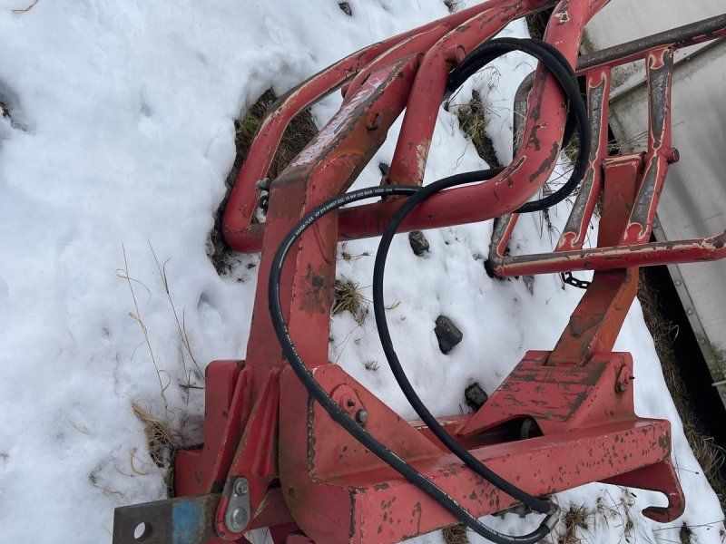 Hydrac Rundballengreifer