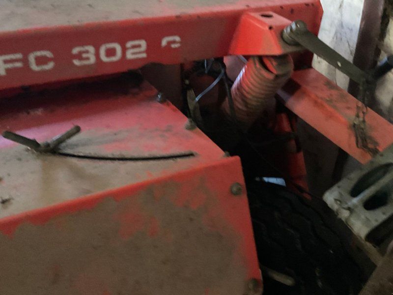 Kuhn FC 302G