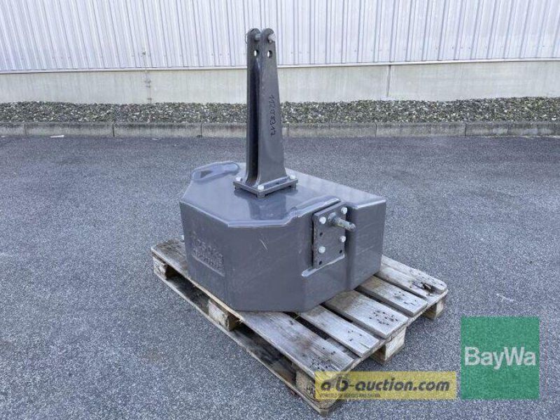 Fendt GEWICHT 1250 KG #A009